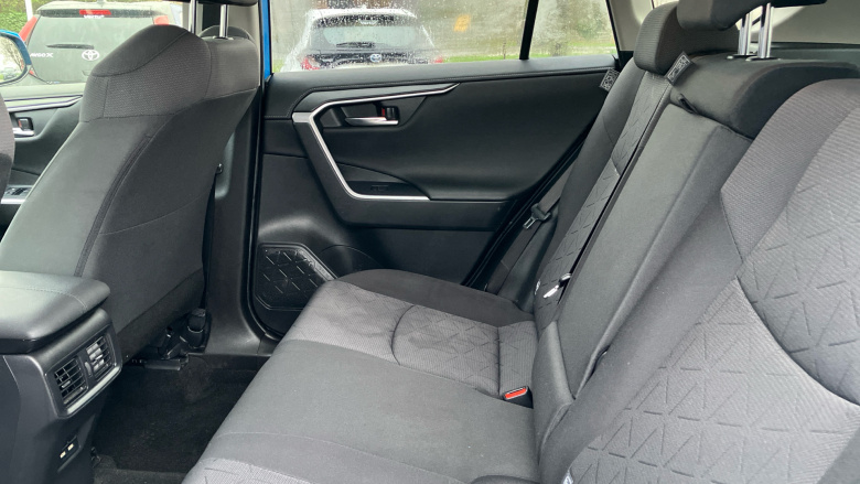 Toyota RAV4 2.5 VVT-i Hybrid Design 5dr CVT 2WD Hybrid Estate